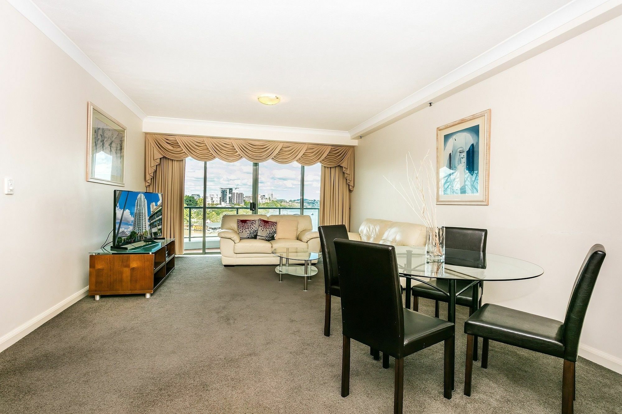 River View Suites In The Heart Of Brisbane Exterior photo